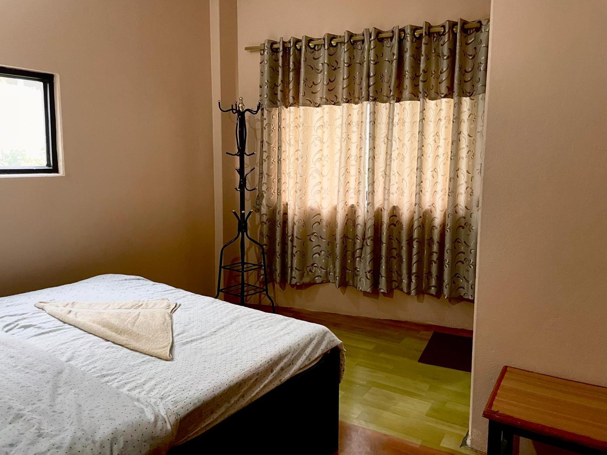 Yuriko Guest House Pokhara Zewnętrze zdjęcie